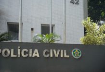 Polícia Civil apreende adolescente que usava plataforma on-line para coagir menores à automutilação e à práticas sexuais