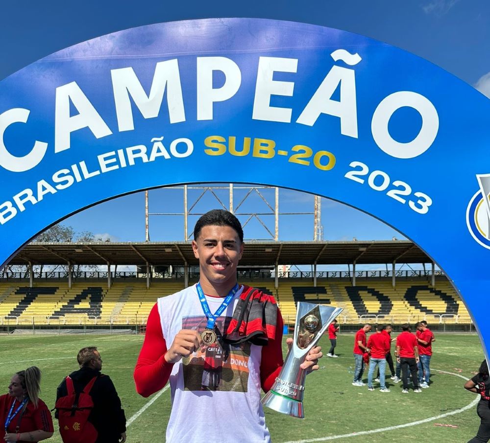 Flamengo bate Palmeiras nos pênaltis e conquista o Brasileirão Sub-20