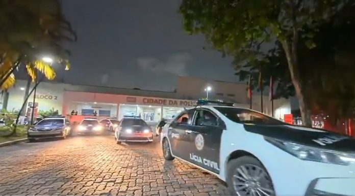 AB7XS3X73VADBHVKISF3RFO63E