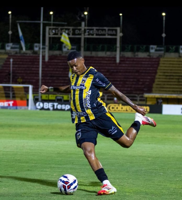 WhatsApp Image 2025-11-04 at 07.04.04