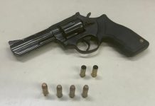 Suspeito atira contra policiais e é baleado em operação contra o tráfico no Vila Nova, em Barra Mansa