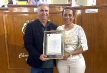 Câmara de Volta Redonda homenageia guarda municipal Priscila Monteiro com Moção de Aplausos