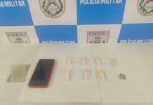 Denúncia leva à prisão de mulher acusada de vender drogas na Praça Pandiá Calógeras, na Sessenta