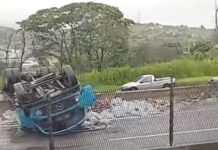 Caminhão tomba na Dutra e causa congestionamento em Barra Mansa