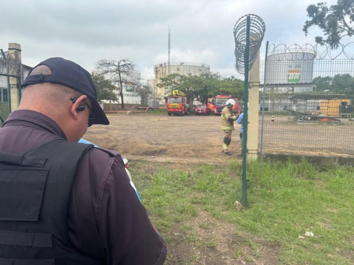 3de3f9a6-691b-4cfb-b962-fc0e4ad23c54