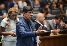 Alerj vai homenagear policiais mortos em megaoperação com Medalha Tiradentes Post Mortem