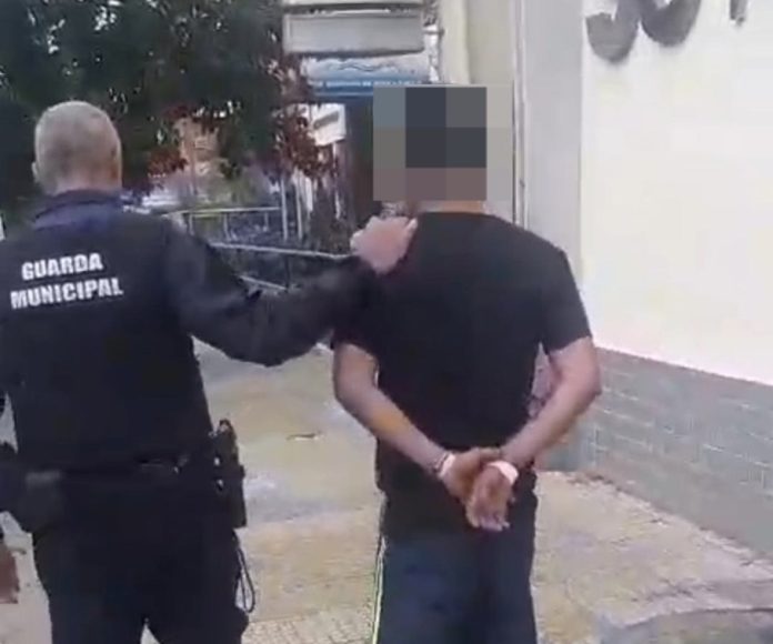 7c55ddfc-f0d2-43ac-9346-3fd1f80d75df