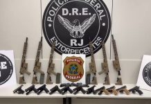 PF intercepta arsenal com seis fuzis e 11 pistolas em barreira policial na Dutra, em Piraí