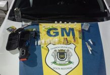 Trio suspeito de tráfico de drogas é preso na Rodovia dos Metalúrgicos