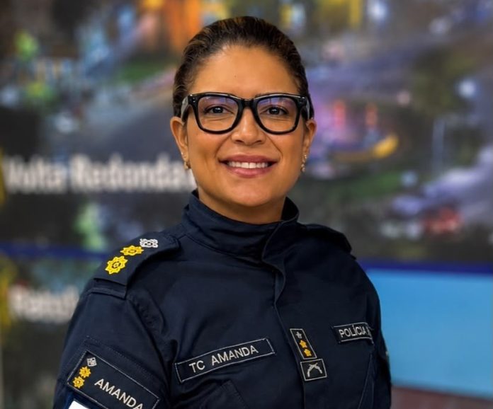 comandante amanda