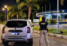 PRF recupera veículo furtado na Dutra, em Barra Mansa